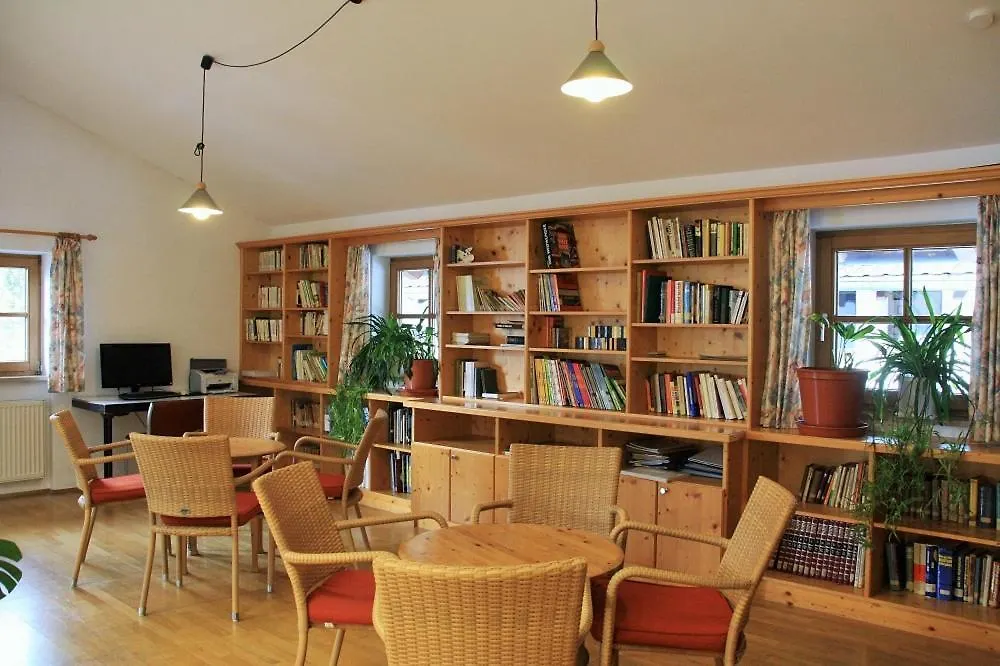 Seminarhaus Grainau Hostel